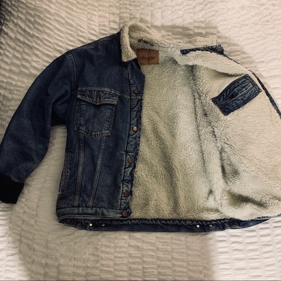 Vintage Authentic Wrangler Oversized Jean Jacket - Picture 6 of 6